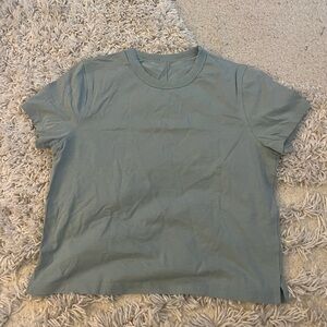 Lululemon cotton blend t shirt